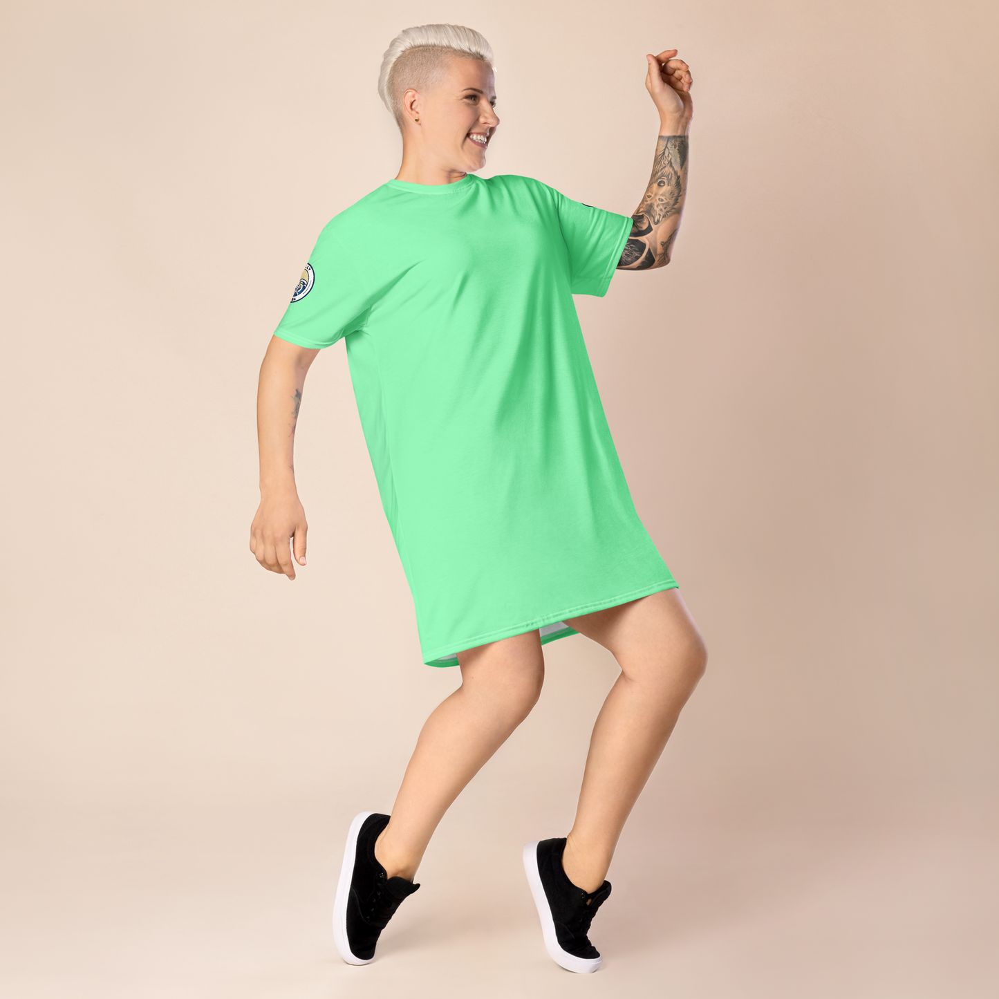 Women's flʊəresənt green T-Shirt Dress